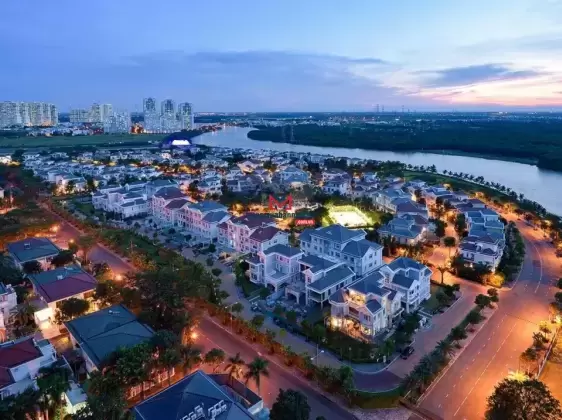 Bán biệt thự Chateau Phú Mỹ Hưng, khu Compound view sông