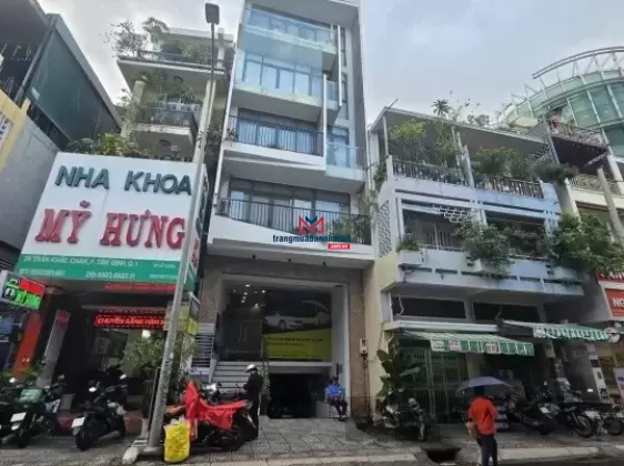Cần bán gấp tòa nhà góc Hai Bà Trưng Q1 ngang 6m hầm 6 lầu