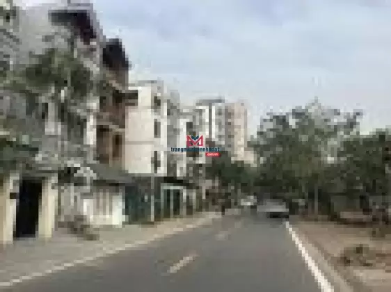 Gấp chính chủ mình cần bán gấp căn LK mặt phố