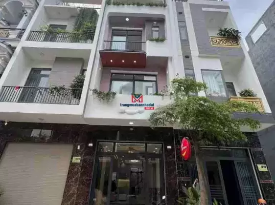 Bán nhà 1 trệt 2 lầu vừa hoàn thiện hướng Đông, chỉ 3 tỷ 850