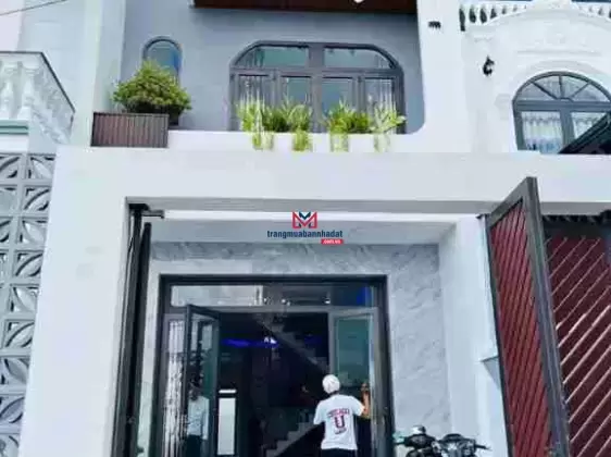 CẦN BÁN GẤP NHÀ 2 LẦU SỔ RIÊNG THỔ CƯ 100% GẦN KDC BỬU LONG- GIẢM 300 TRIỆU BÁN NHANH TRƯỚC TẾT