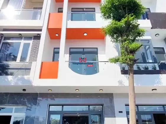 Bán nhà 3 tầng riêng 4PN, 4WC, 62m2 tại Thuận Giao, Bình Dương