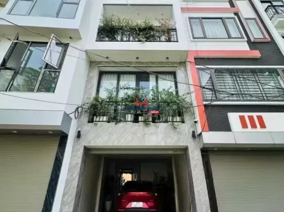 Bán nhà Đàm Quang Trung, cạnh siêu thị Aeon Long Biên