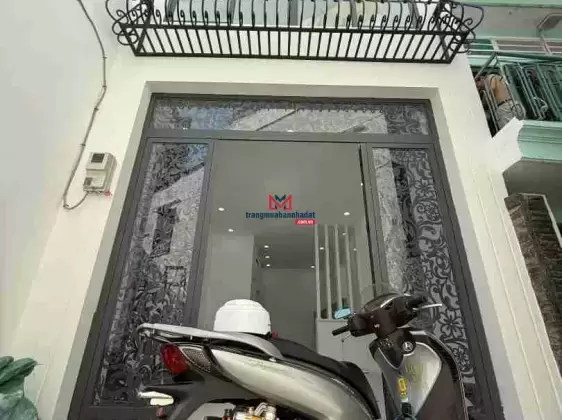 Bán nhà hẻm Âu Cơ siêu đẹp, DT: 4x10m, 2 phòng ngủ. Giá 5tỷ2. Hoa hồng 1%