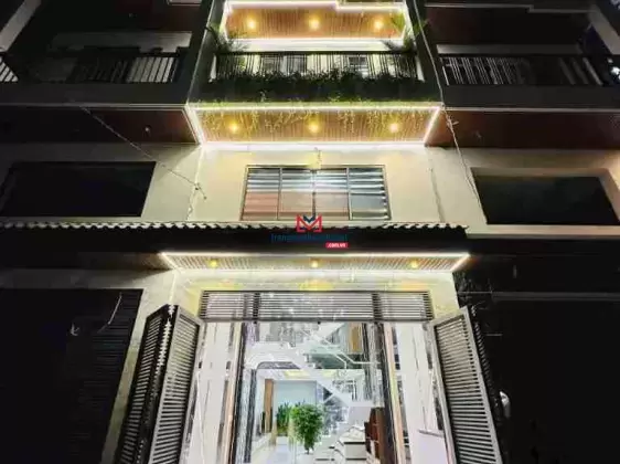 Siêu Phẩm 4,1x15. Lững 3 Lầu Xây Mới 100% . Ngay Metro Quận 12.