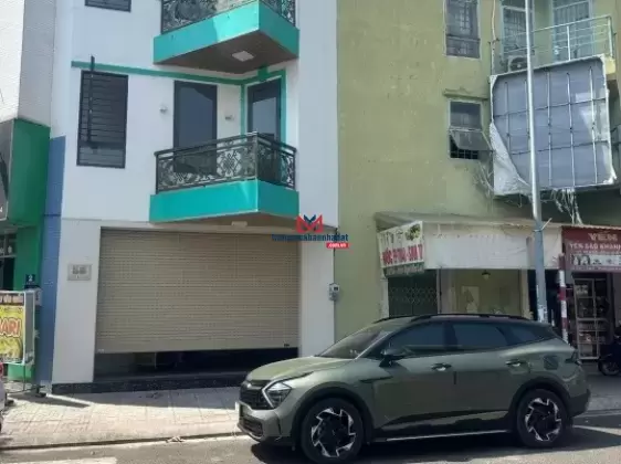 Cần bán nhà phố 1 trệt 2 lầu mặt tiền đường Chi Lăng, Phường Phước Hiệp