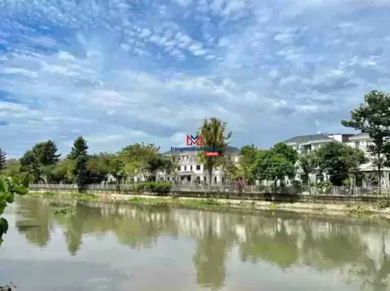 Đất biệt thự view sông siêu đẹp, đối diện Lakeview City, hàng xóm The Global