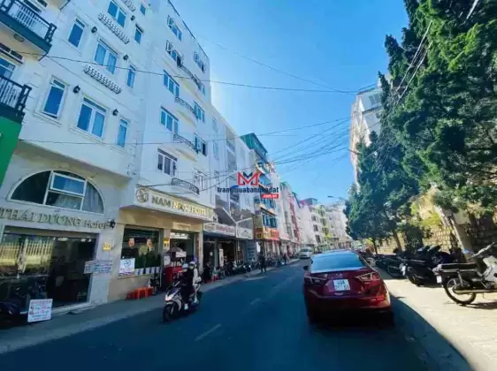 Bán khách sạn mặt tiền Nam Kỳ Khởi Nghĩa, 43 phòng 191.57m2, Phường 1, ngay khu Hòa Bình TP Đà Lạt