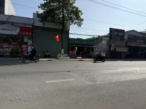 Nhà mặt tiền Lê Hồng Phong 12 x 23m tổng 273m