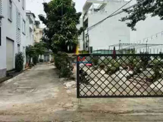 BÁN GẤP LÔ ĐẤT ĐẸP HXH - GIÁ TỐT ĐẦU NĂM THÍCH HỢP XÂY CHDV