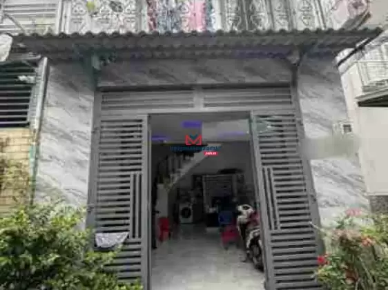 Bán gấp nhà góc hẻm 168 Bình Trị Đông thông ra Trương Phước Phan 4,5x8m trệt lầu chỉ 3,75 tỷ