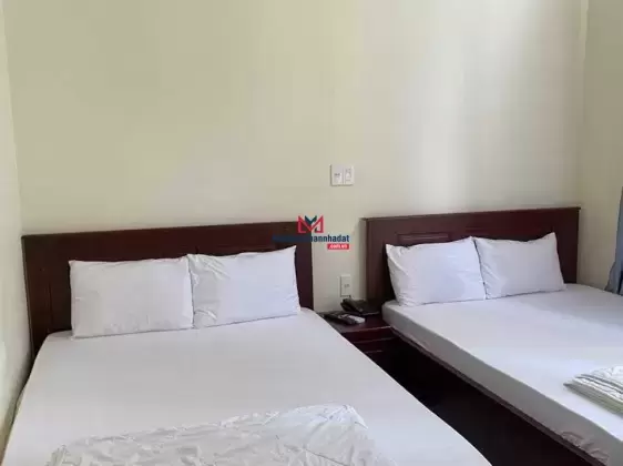 Bán toà khách sạn 5 tầng mặt tiền đường Lê Đình Lý, vị trí đắc địa nhất Q. Hải Châu