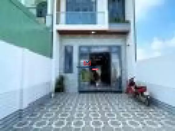 Chính chủ bán nhà tại ngã tư Bình Chuẩn diện tích 80m2