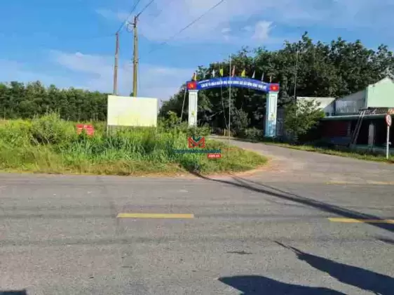 Vỡ nợ ngân hàng cần thanh lý tài sản, lô góc 25m mặt tiền đường ĐT 748, gần UB Xã An Lập