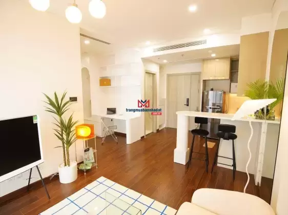 Chính chủ bán căn 1N + 41.9m2 toà B, giá 2.9 tỷ, tầng đẹp, có slot ô tô dưới hầm