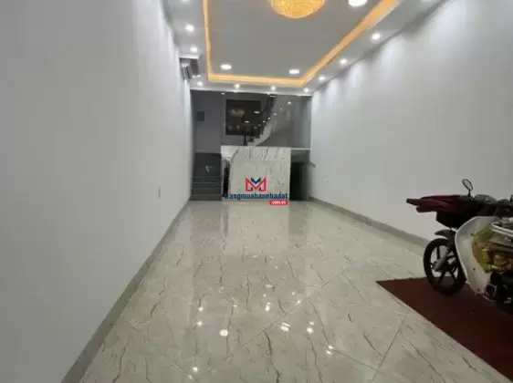 Bán nhà 6 tầng mặt phố Hồ Tùng Mậu, 67m2