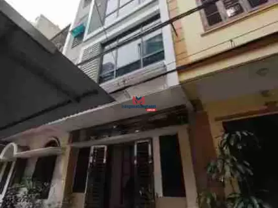 Cần bán gấp căn nhà phân lô Nghĩa Tân 35m2 x 6 tầng mặt tiền siêu đẹp ô tô đỗ cửa