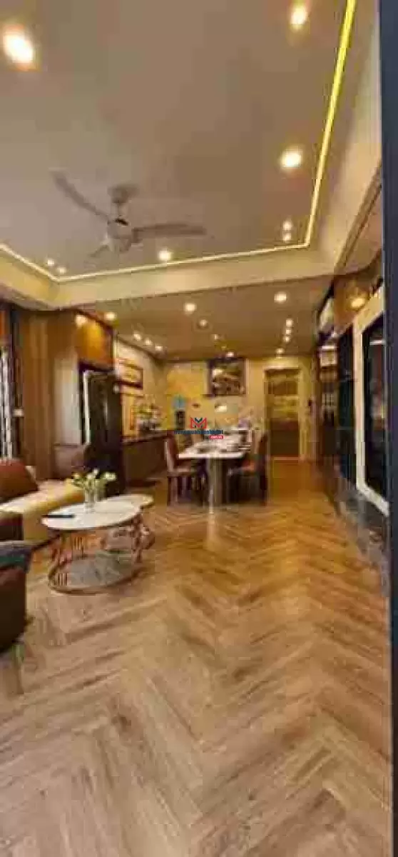classifieds/2025_02/tuan_2/ban-nha-pho-duong-ngo-gia-tu-quan-long-bien-dien-tich-50m2-7-tang5.jpg