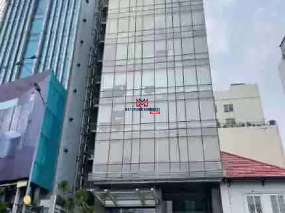 Bán tòa nhà 12 tầng mặt tiền đường Lý Chính Thắng, Quận 3 - Diện tích: 12m x 30m. DT sàn: 2329m2