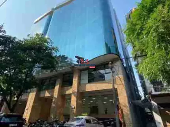 Cần bán tòa vp, phố Hoàng Ngân, Q Cầu Giấy, DT 420m2 x 10 T, MT 17 m, giá 250 tỷ