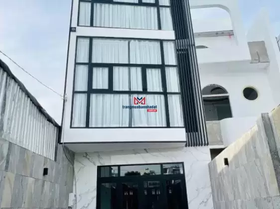 Nhà trệt 2 lầu full new trục chính hẻm 11 Đa Khoa Trung Ương 2