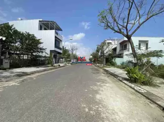 Bán đất KĐT Dầu Khí Hoà Quý City đường 7.5 mét 