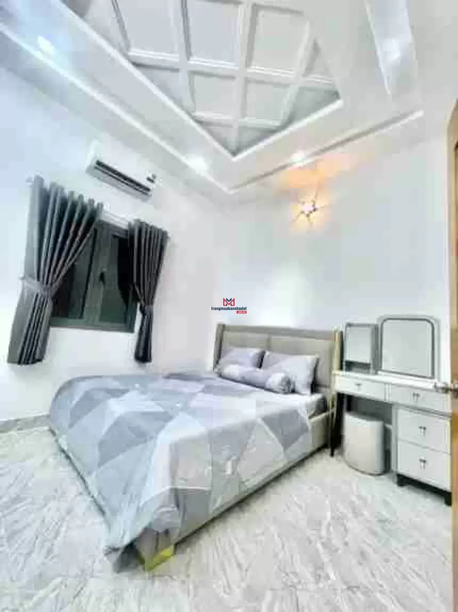 classifieds/2025_02/tuan_3/ban-nha-4-tang-xe-hoi-dau-trong-nha5.jpg