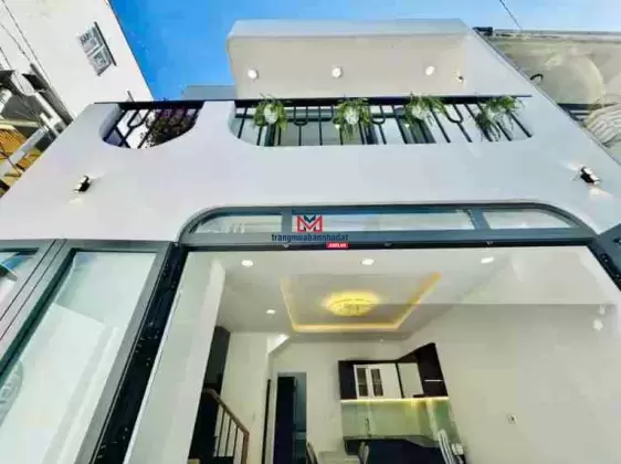 Nhà đẹp 2 tầng hướng Tây Nam tặng nội thất phường 4, Gò Vấp từ 5.75 tỷ 3PN