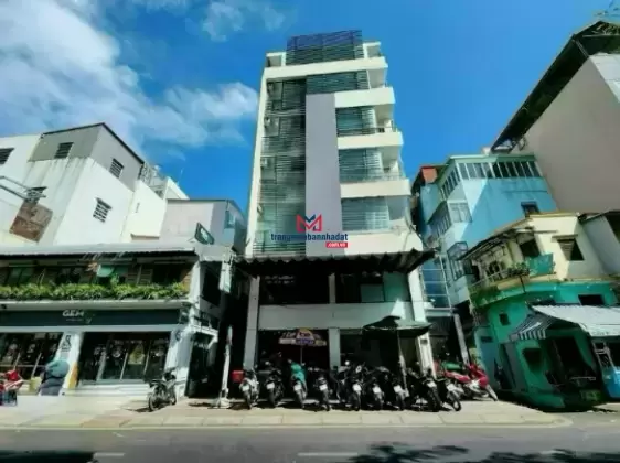 Góc 2 mặt tiền Cô Bắc Q1 - hẻm hong 8m - cách chợ Bến Thành chỉ 400m - giá chỉ còn 36 tỷ TL