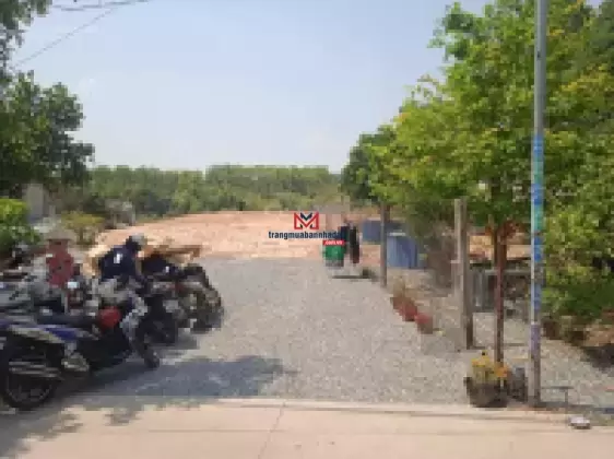 Bán đất mặt tiền Nguyễn Thị Minh Khai, Phú Hòa, Thủ Dầu Một