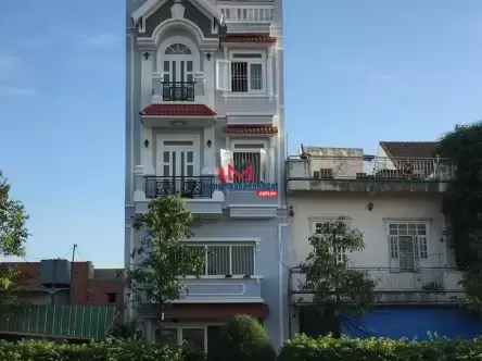 Bán Nhà Mặt Phố 4 Tầng Lầu Quận 12