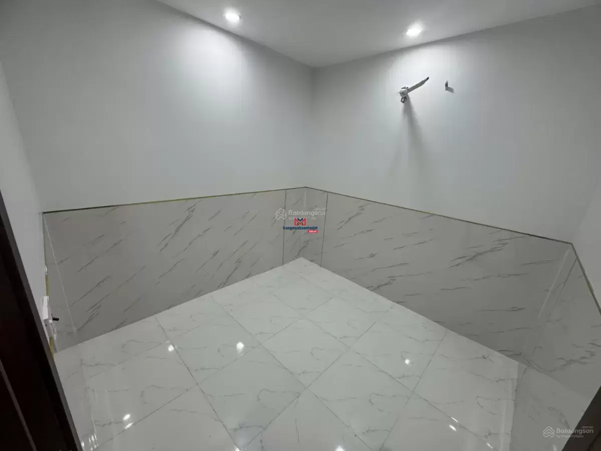 classifieds/2025_06/chinh-chu-ban-nha-rieng-moi-xay-70m2-2.jpg
