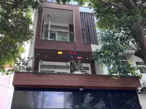 Bán nhà hẻm 10m Bình Lợi, DT 4 x 19m, trệt + 2 lầu ST, 4PN - 5WC giá 9.8 tỷ bớt lộc