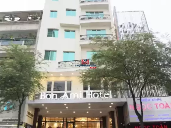 Bán khách sạn Bến Thành, quận 1 – Mặt tiền đường lớn, trệt lửng 12 lầu, giá 550 tỷ